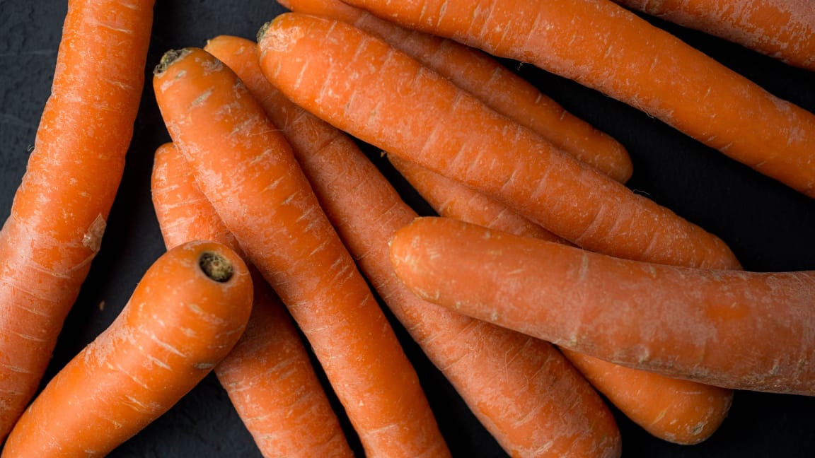 The Nutritional Benefits of Carrots: Why This Vibrant Vegetable Is Essential for Good Health